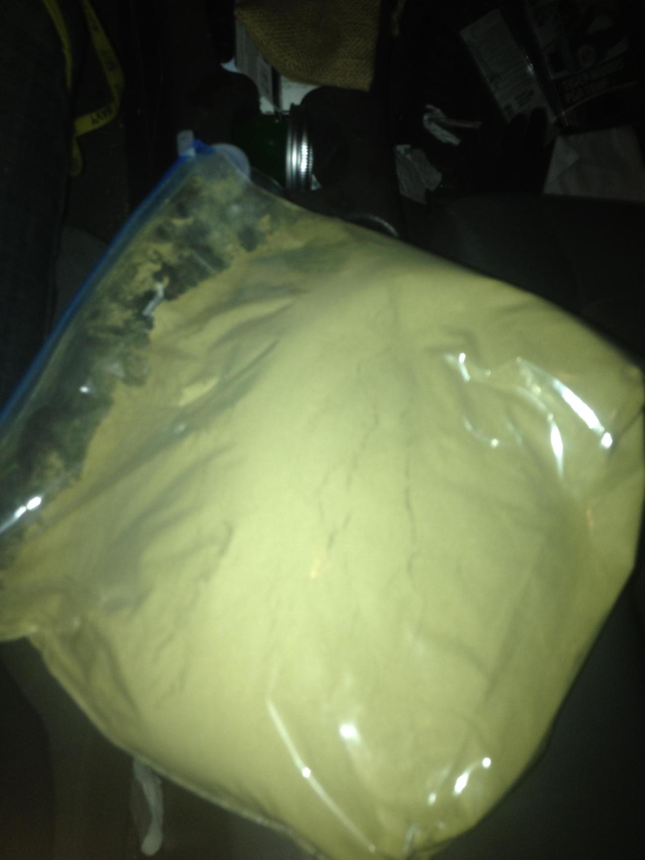 you-goddamn-idiot:  Heres a pound of white widow kief fo yo ass