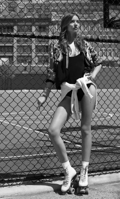 senyahearts:  Model: Miranda Kerr for Vogue