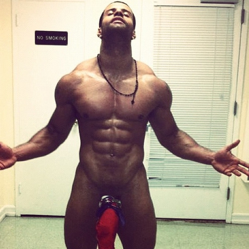 goaltobeswole:  maleexpose:  Jonathan Martinez a.k.a. The Sensational Heat. [1]  black male stripper Latin Heat aka Jonathan Martinez 