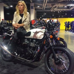 caferacerxxx:  Next up … All Girl Garage’s Cristy Lee @cristylee09 chillin on the new Limited Edition Ace Cafe Triumph Thruxton for Media Day today at the Progressive International Motorcycle Show   @motorcycleshows @triumphamerica #caferacerxxx