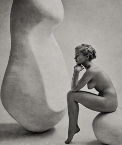 hoodoothatvoodoo:  Zoltan Glass ‘Nude Study’