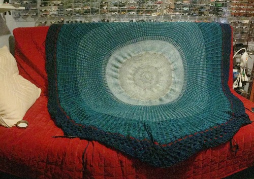 FINALLY FINISHED: CARSON THROW Yeah, I may have run out of yarn during the bind off row, but who doe