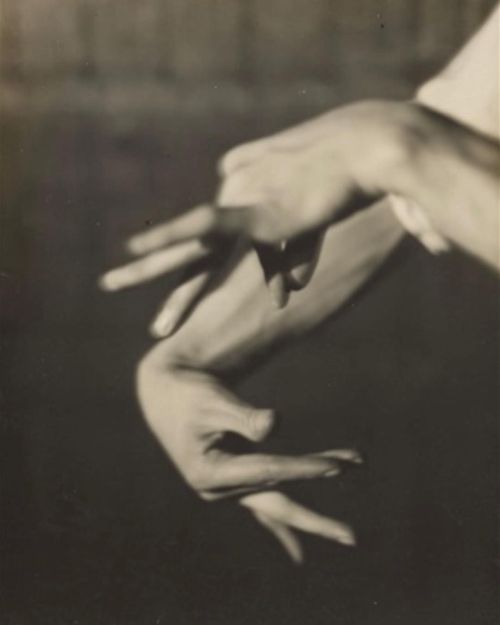 nobrashfestivity:    Germaine Krull Pol Rab (Hand study), ca   c.1930  