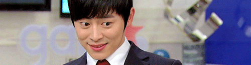 2k-dramas:  Yeah. Not sure I would trust a contract with this kid either. 