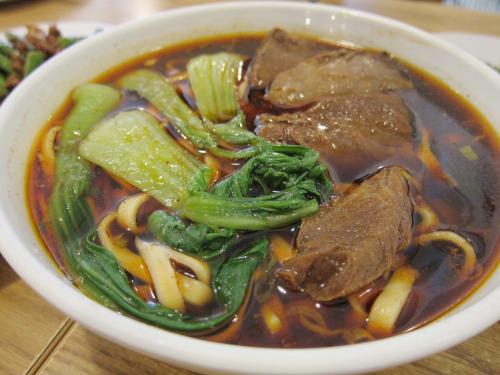 fooood-food-food: Spicy Beef Noodle Soup