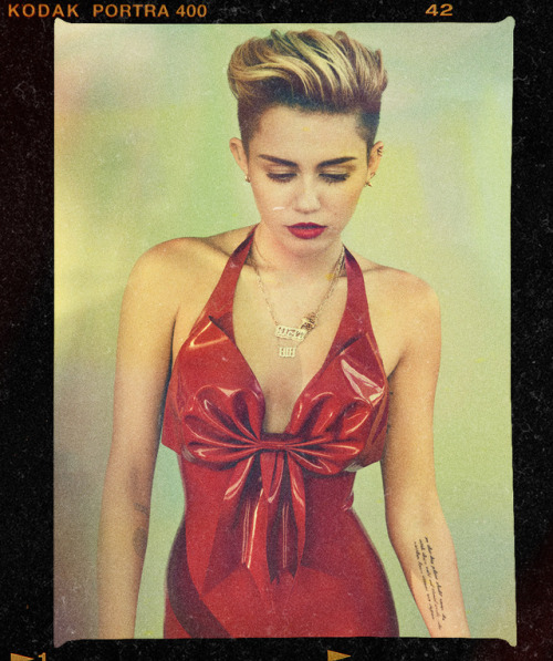 bangurz - Miley Cyrus for Cosmopolitan (2013)