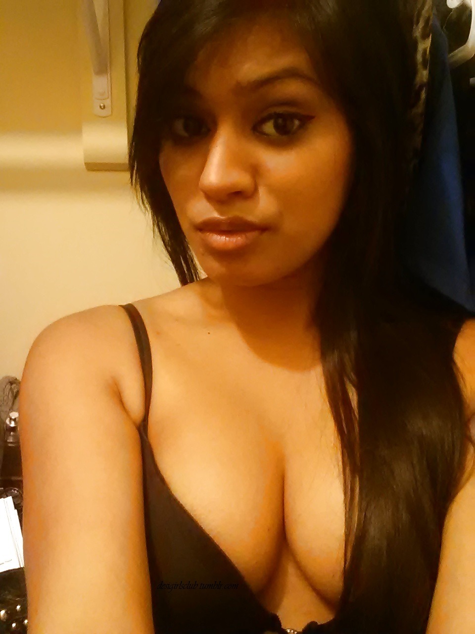 desigirlsclub:  Leena vijaya  U have contact number