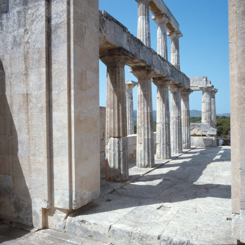 ancientgreecebuildings: newhellenism: Эгина, храм Афайи Temple of Aphaia, Aigina * late 6th century 