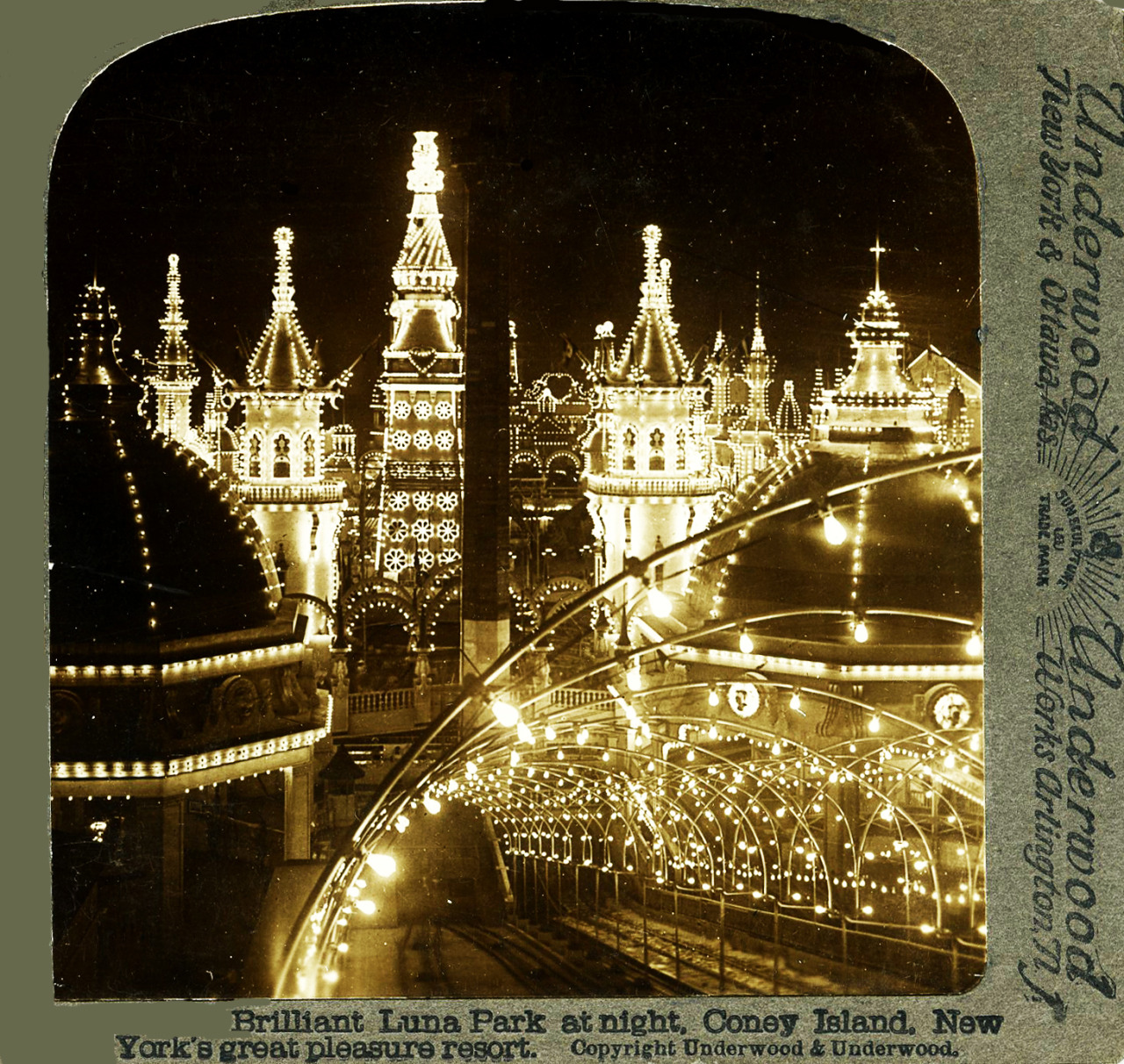 laudanumat33:A stereoscopic card of Luna Park, Coney Island circa 1905.