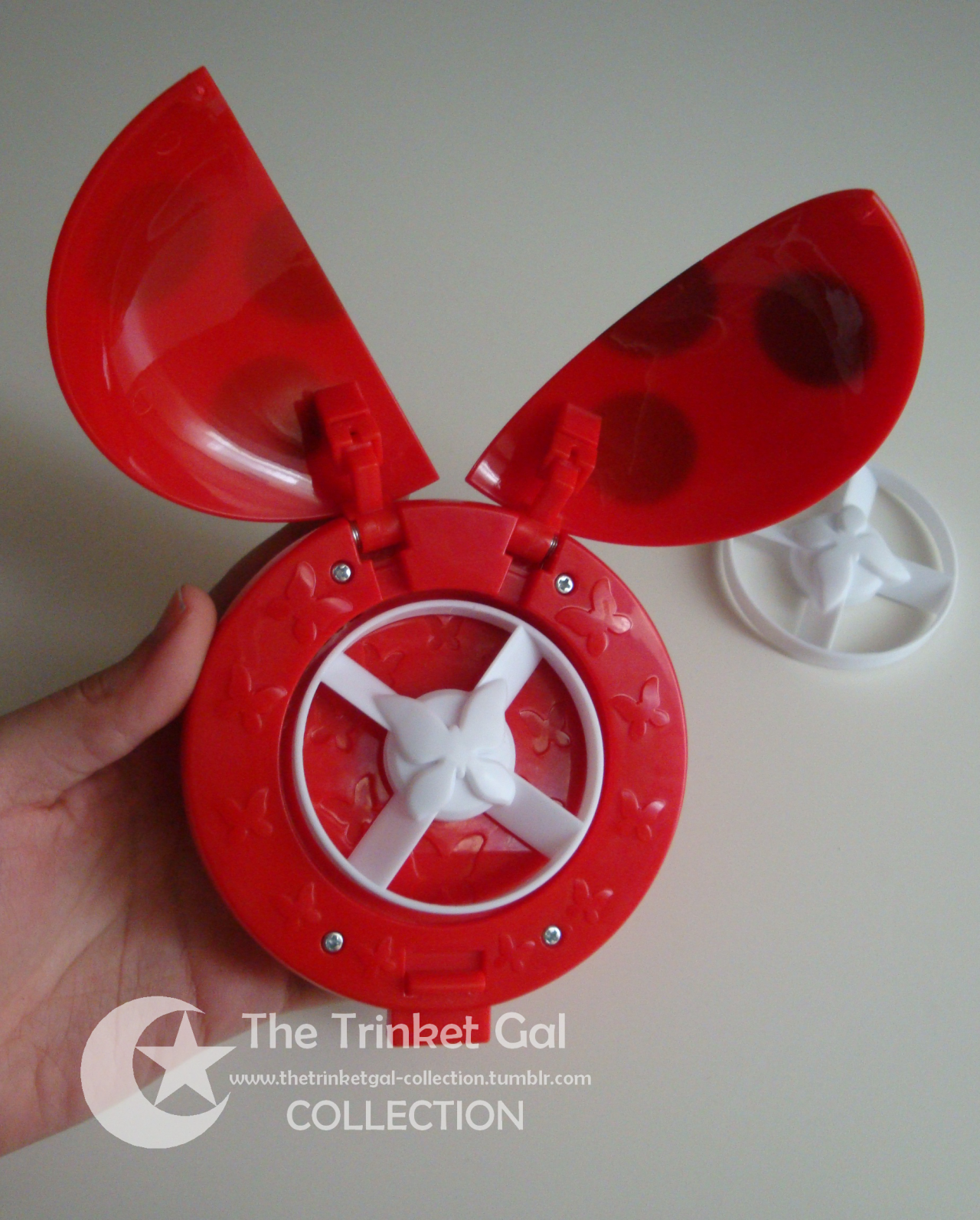 Gal's Shiny Treasures — Miraculous Ladybug's YoYo - Compact Caller