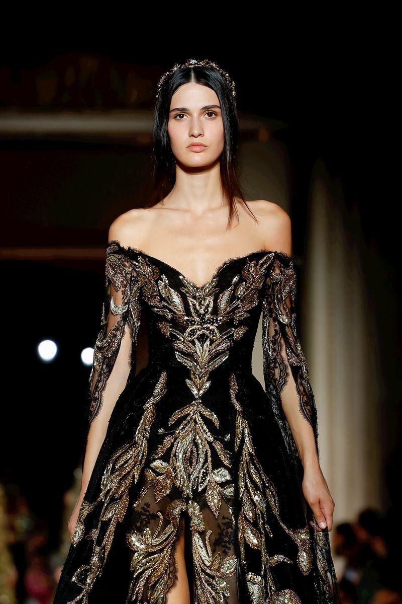 Zuhair Murad Couture Fall Winter 2018 PFW. More FW...