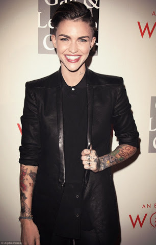 Ruby rose really made me realize how gay i am.