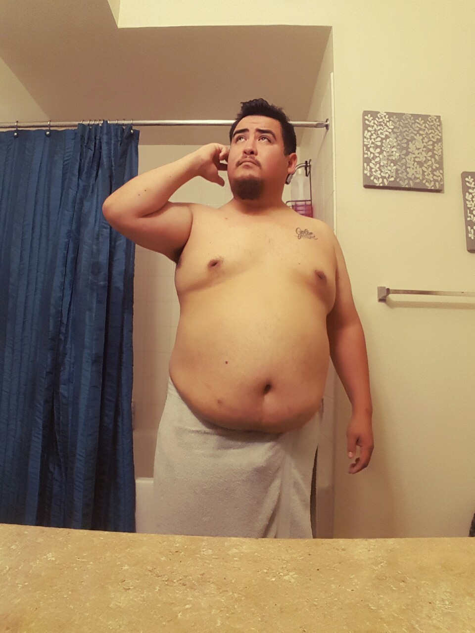 luvchubbbs:  Bae  Fuck, this chubby man is so hot! 