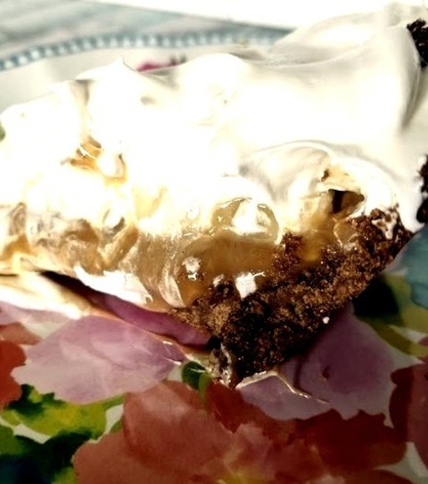 Desserts - Custard And Cream Pies - Banoffee Banana Toffee PieThis Creamy Banoffee Banana Toffee Pie