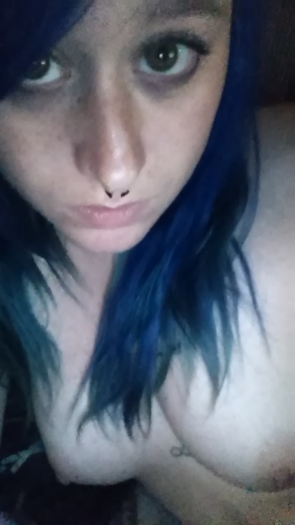 musclecelldeath: Late night selfie