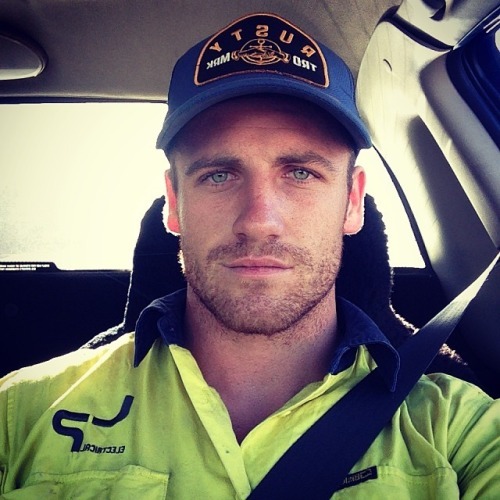 rob1965:  He’s stillOne of the hottest tradies I’ve ever seen ;) 