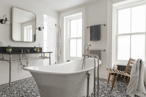 {Friday Feature: Elizabeth Roberts}H&H is on Pinterest