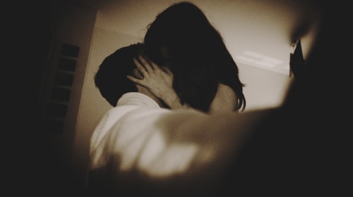 A part of our sexuality that is vastly neglected on our blog… Kissing!