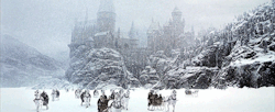 hogwartsonline:  Christmas at Hogwarts(prize for @sixofdemigods​)