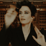 liarwithleatherjacket:Eva Green as Miss PeregrineI loved Eva Green as miss peregrine!