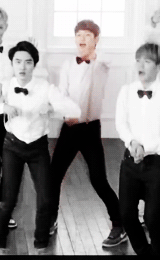 yixingsosweet:  there are 12 kinds of people boys