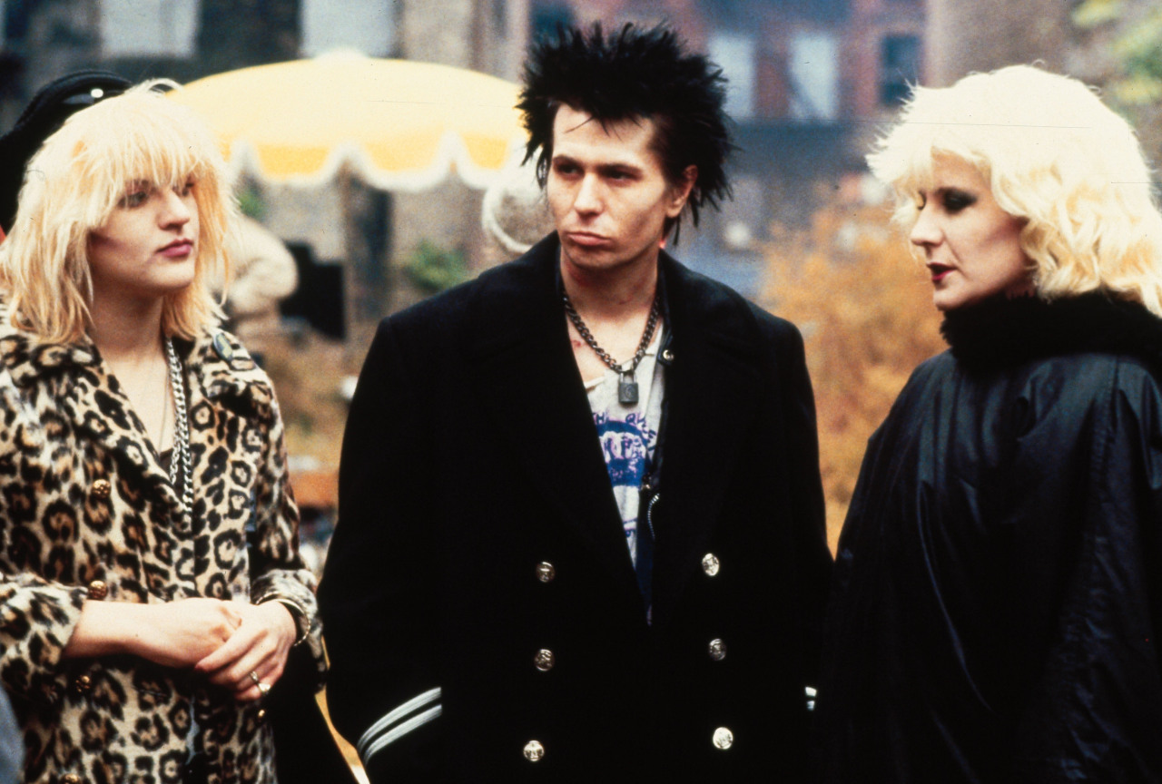 courtney-love-and-hate:
“Sid and Nancy (1986)
”