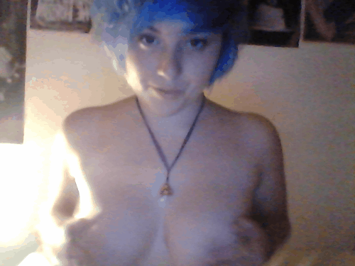 shroomfairy:  For anon c: x (this is my first ever gif so sorry it isn’t the best, aha, i’ll work on it) 