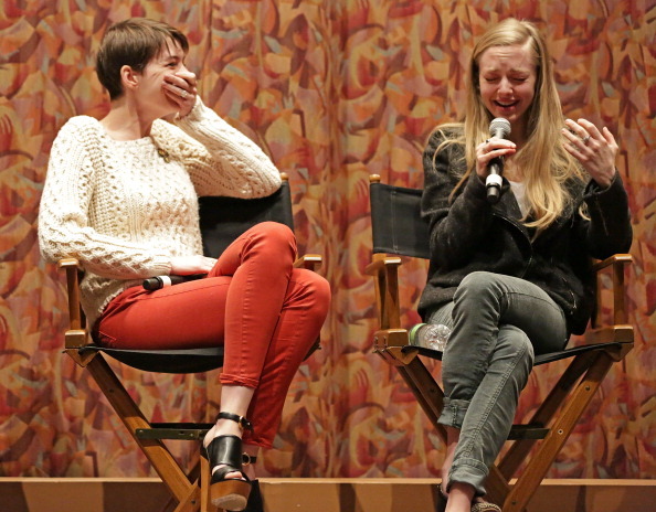 suicideblonde:  Anne Hathaway and Amanda Seyfried at a SAG screening of Les Miserables