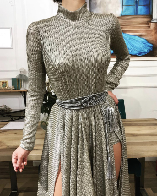 acourtofcouture