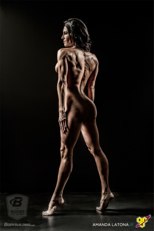 fuckyeahfitbodies:  Bodies of Work - Amanda Latona 