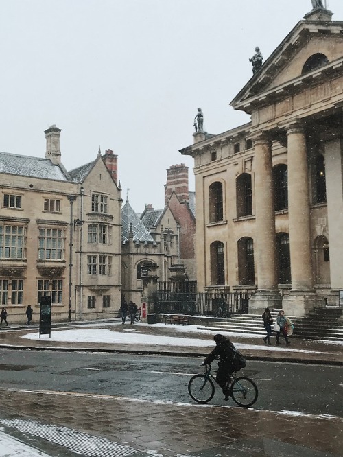 days-of-reading: Oxford in the snow by Stephanie Kelley | March 1st, 2018 