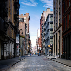 nycexplorer:  Empty Soho 