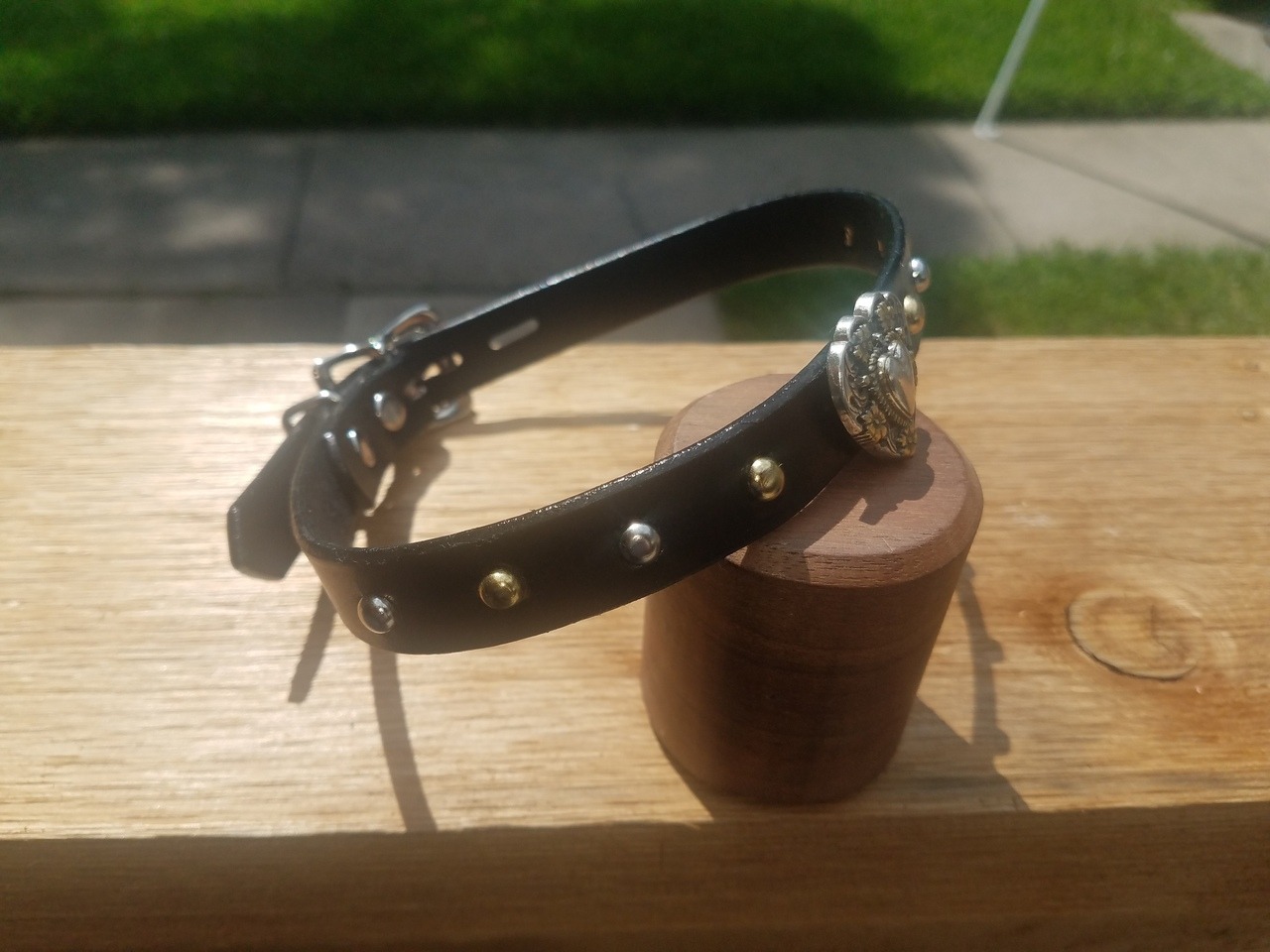 dominionleathershop:Finished a locking version of this collar for a custom.  It will