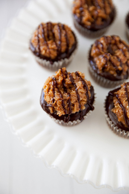 Porn housewifeswag:  foodffs:  Samoa Cupcakes photos