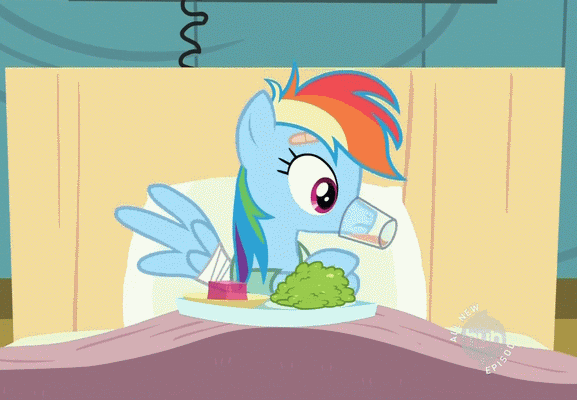 primitivemanprd:  Rainbow Dash + Read It and Weep (S2E16)   Such a cute episode~