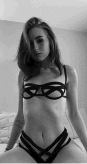m0shingxxx:Lil gif to go with 🖤🤍