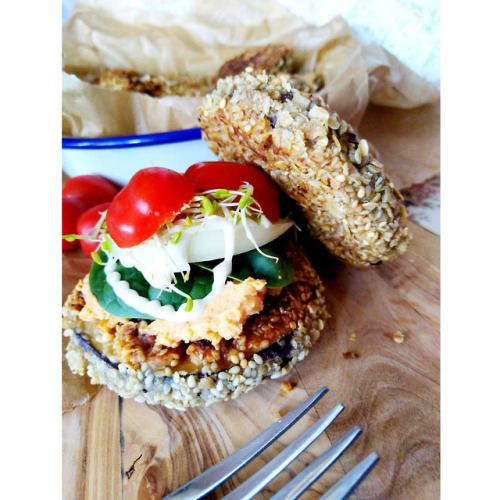 Breaded aubergine as a burger - with chickpea flour then covered with sesame seed, chopped nuts and 