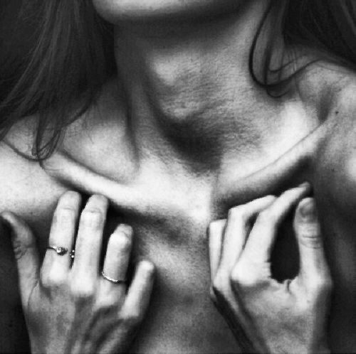 "you Can See Her Bones, Isn't That Concerning?""i Think That's Beautiful"
