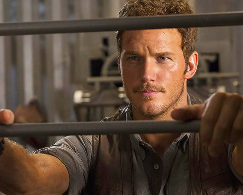 precumming:  jurassicparkfilms: New still of Chris Pratt in Jurassic World (2015)  lord help me  He should’ve been Indiana Jones’s son in the Kingdom of the Crystal Skull