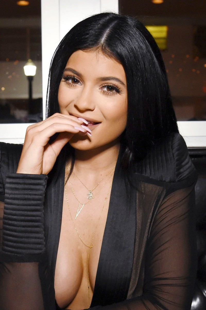 kyliekristenjenner-daily:  Babygirl