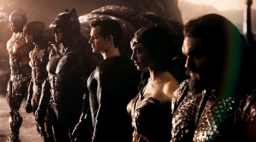 henrycavilledits: HENRY CAVILL as Clark Kent in “Zack Snyder’s Justice League” (20