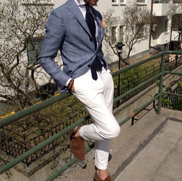 brooklynesque:  I stumbled upon this instagram account and love the way the dude