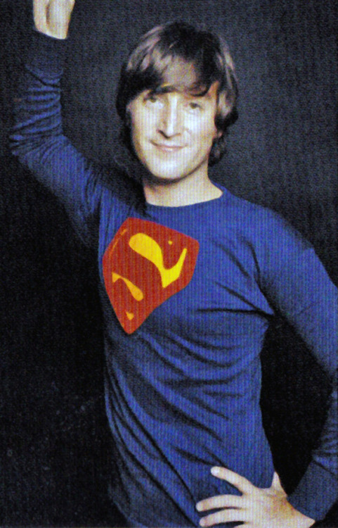 John Lennon déguisé en Superman, 1965.