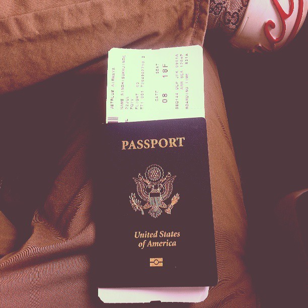 I&rsquo;m leaving bitches. #anoldmansatnexttome #withhisiPad #hethinks #hesHip