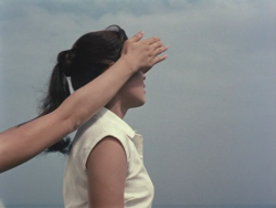 wike-wabbits:The Blue Sky Maiden (Yasuzô Masumura, 1957)