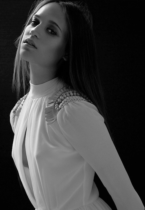 aliciavikandes:  “Part of me likes the word, part of me feels uncomfortable when