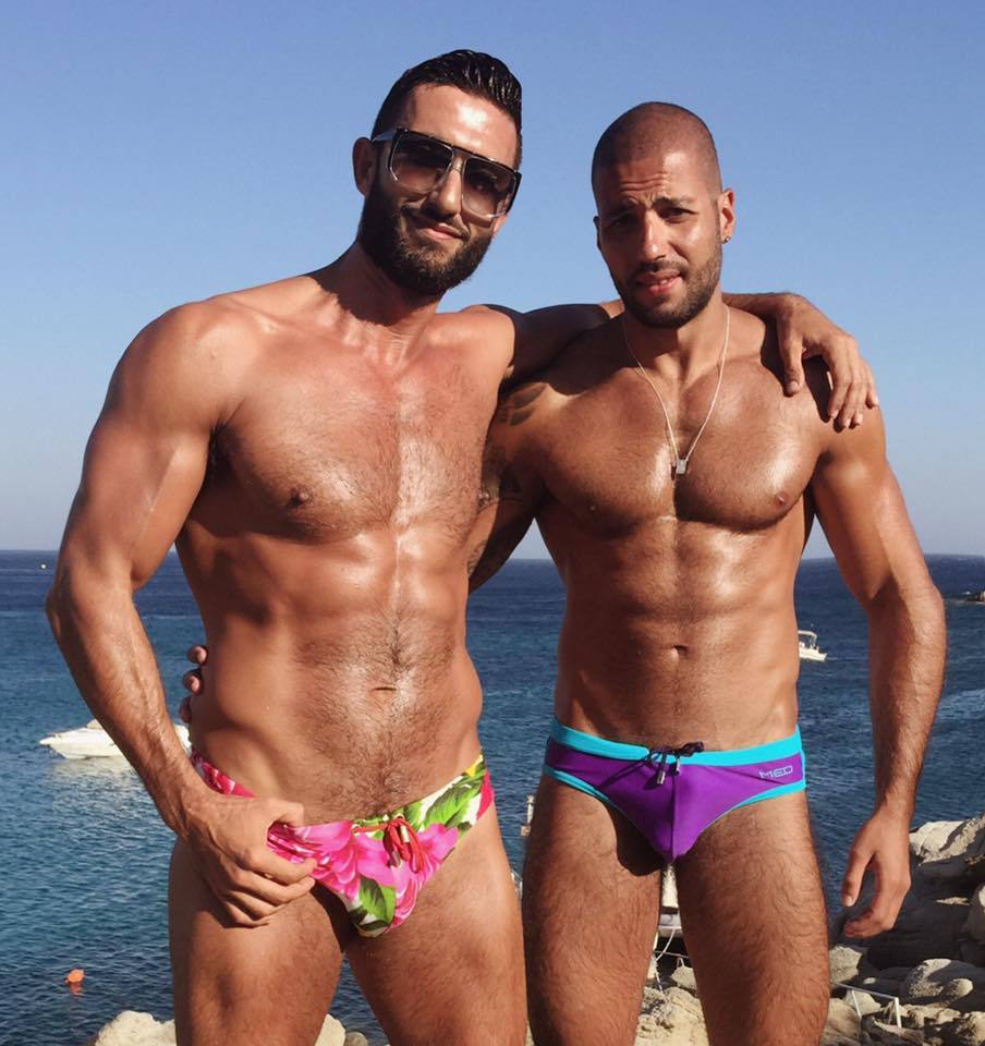 mortalgodz:Ivan Romero and friend in Mykonos