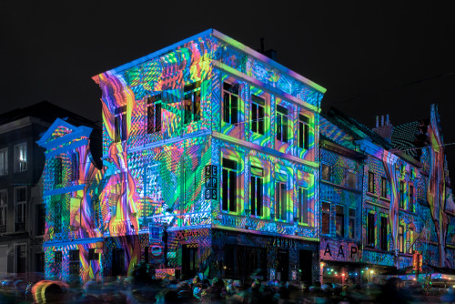 Diving into a sea of colours, art work in the Ghent light festival 2021