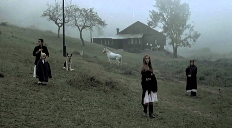 Andrei Tarkovsky, 

NOSTALGHIA, 1983