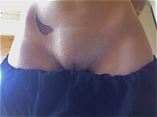 mymarinemindpart2:  hotties a bit more   Amateurlovin:   Enjoy more amateurs having fun at www.amateurlovin.tumblr.com.  Please submit your self pics Here 